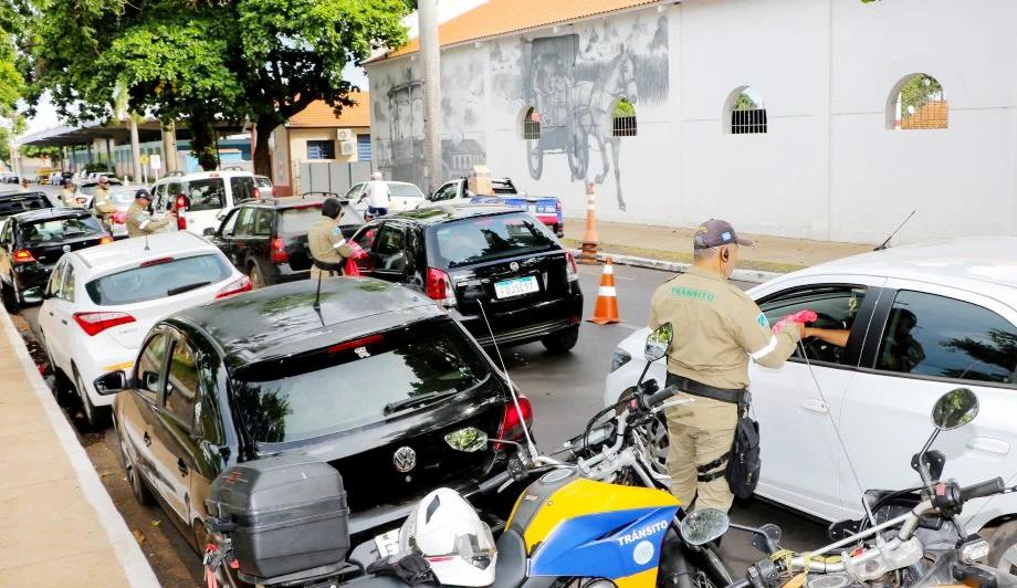 Mais de mil motoristas são flagrados sem habilitação e acendem alerta no trânsito de Três Lagoas