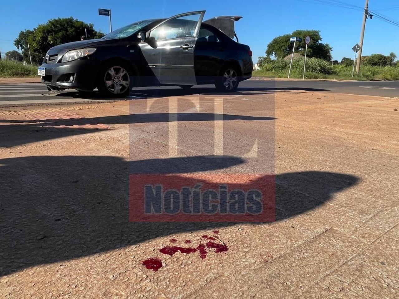 Mulher é lançada contra para-brisa e trabalhador passa mal minutos depois na mesma avenida em Três Lagoas Mulher é lançada contra para-brisa e trabalhador passa mal minutos depois na mesma avenida em Três Lagoas