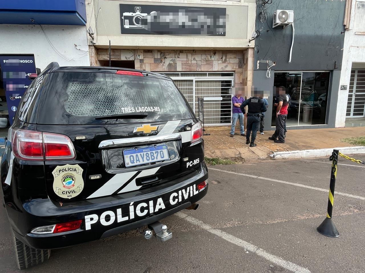 Pessoas sentem mau cheiro, acionam a polícia e homem é encontrado sem vida em apartamento no Centro de Três Lagoas