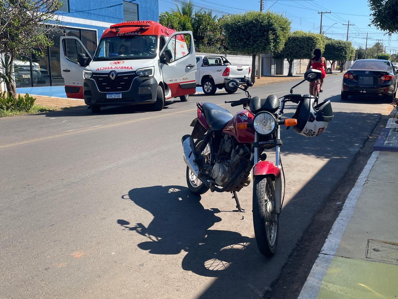VEJA O VÍDEO: Sinalização de PARE confunde motoristas e mais um acidente é registrado no bairro Santos Dumont VEJA O VÍDEO: Sinalização de PARE confunde motoristas e mais um acidente é registrado no bairro Santos Dumont