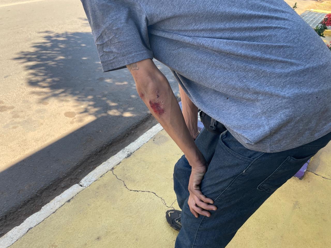 VEJA O VÍDEO: Sinalização de PARE confunde motoristas e mais um acidente é registrado no bairro Santos Dumont VEJA O VÍDEO: Sinalização de PARE confunde motoristas e mais um acidente é registrado no bairro Santos Dumont