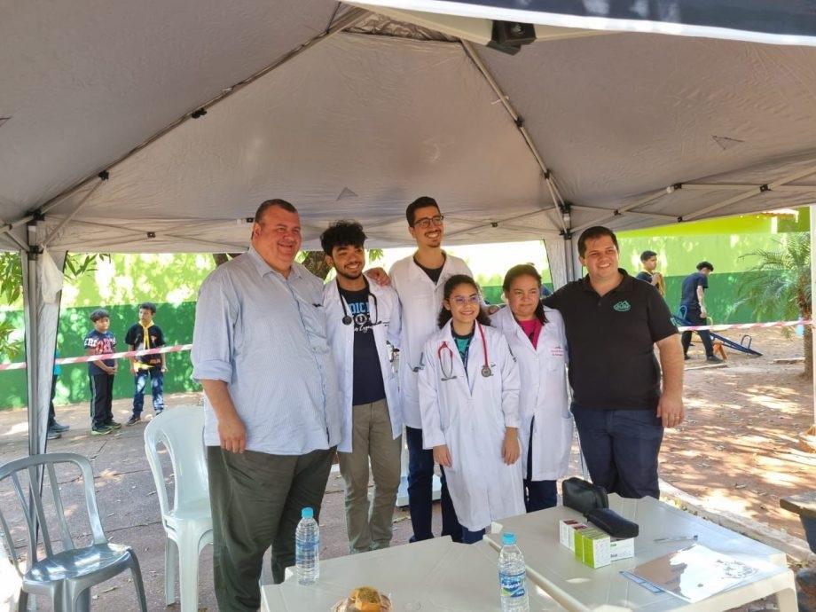 Dr. Isam Fares Júnior: exemplo de humanidade, respeito e compromisso com a população de Três Lagoas Dr. Isam Fares Júnior: exemplo de humanidade, respeito e compromisso com a população de Três Lagoas