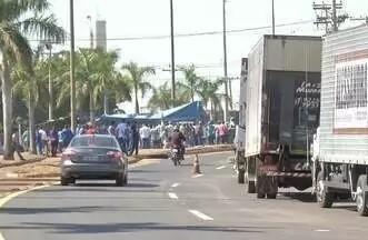 Greve dos caminhoneiros ganha força e pode atingir MS após paralisação no Porto de Santos