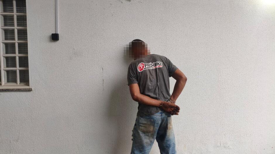 Grupo assalta mulher e vítima é estuprada por suspeito em Dourados-MS  
