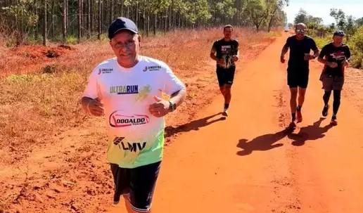 Taxista de Três Lagoas correu 51 km em desafio de 8 horas para comemorar aniversário