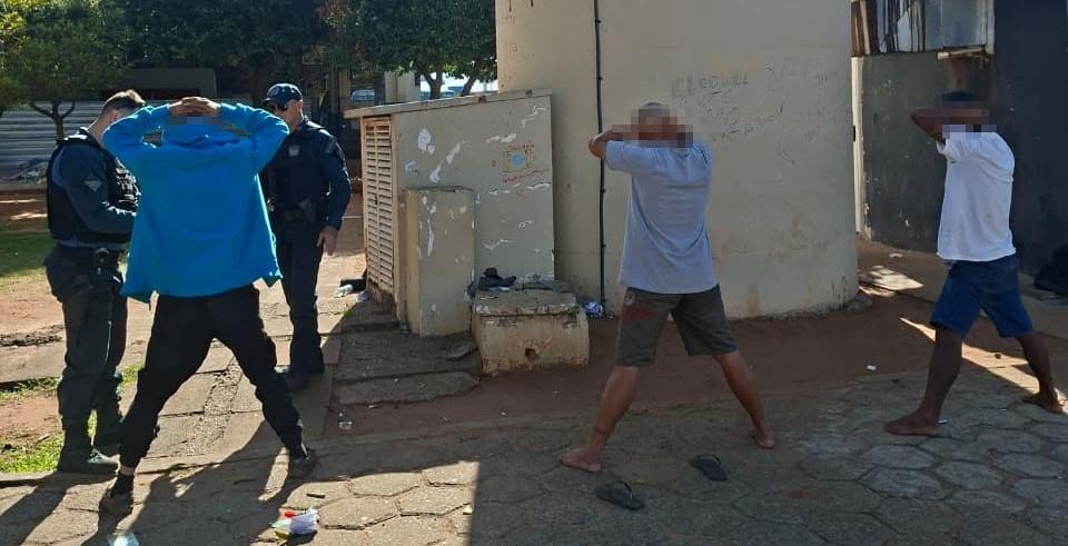 Tem de tudo em Três Lagoas: Até pepita de ouro aparece durante abordagem policial na Rodoviária