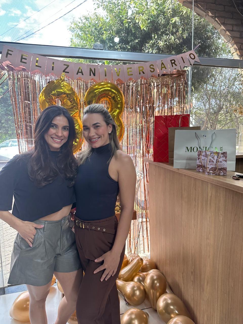 Empresária Adma comemora aniversário e celebra o sucesso do salão Beauty Center em Três Lagoas Empresária Adma comemora aniversário e celebra o sucesso do salão Beauty Center em Três Lagoas