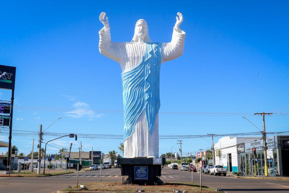 Você sabia? Cristo Redentor de Três Lagoas foi construído em quatro partes e veio de caminhão de Corumbá Você sabia? Cristo Redentor de Três Lagoas foi construído em quatro partes e veio de caminhão de Corumbá