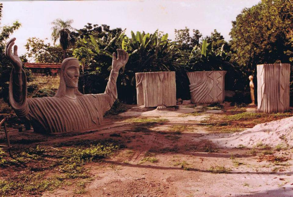 Você sabia? Cristo Redentor de Três Lagoas foi construído em quatro partes e veio de caminhão de Corumbá