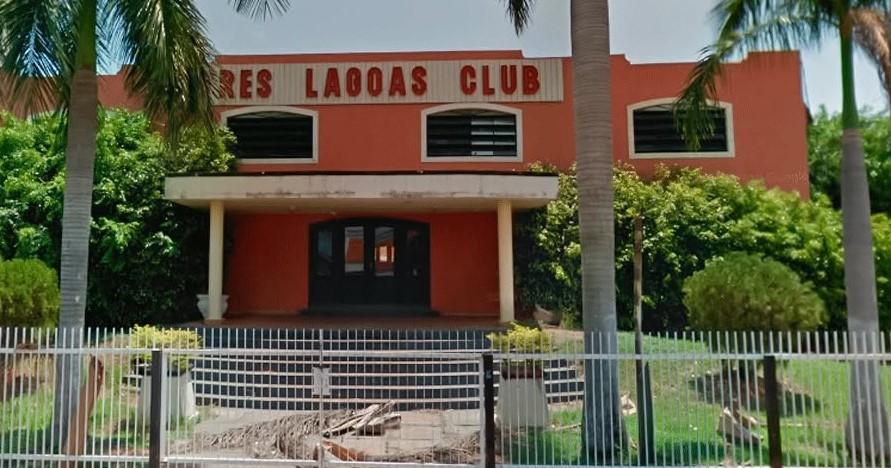 Quem se lembra do “Ricardão”, o Rei Momo do antigo Carnaval do TLC na década de 90 em Três Lagoas Quem se lembra do “Ricardão”, o Rei Momo do antigo Carnaval do TLC na década de 90 em Três Lagoas