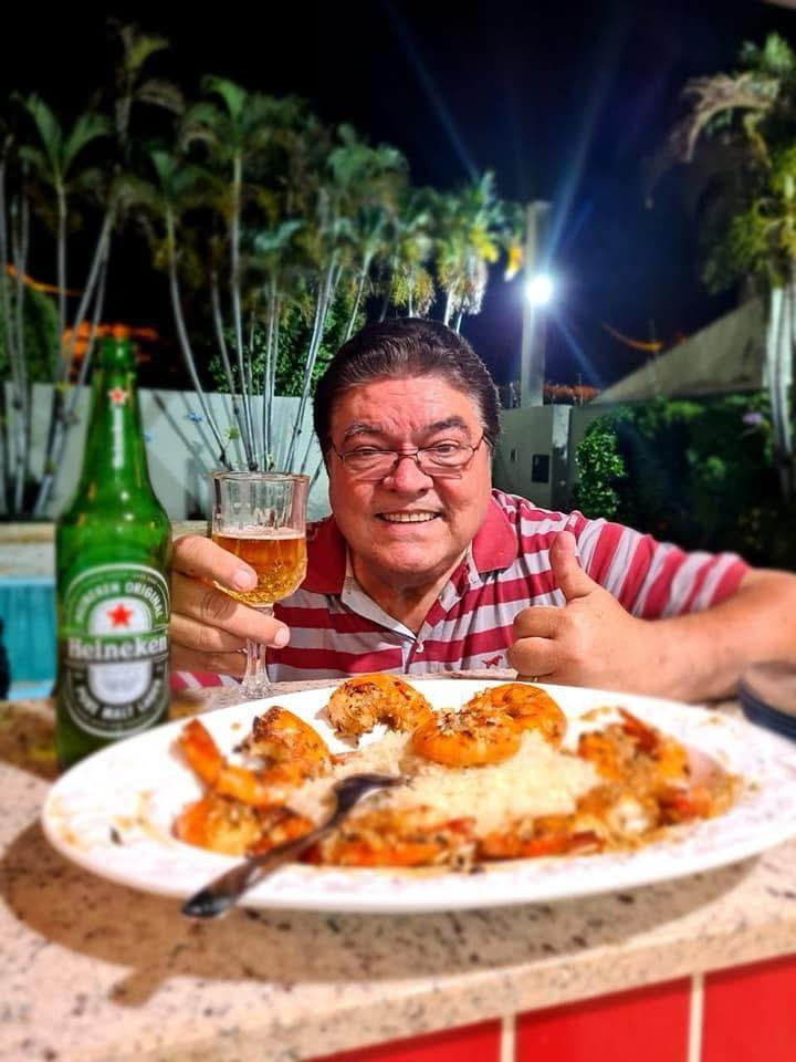 Neste Dia dos Pais, jornalista Marco Campos homenageia Romeu de Campos Júnior: “Meu pai, meu alicerce e meu maior exemplo” Neste Dia dos Pais, jornalista Marco Campos homenageia Romeu de Campos Júnior: “Meu pai, meu alicerce e meu maior exemplo”