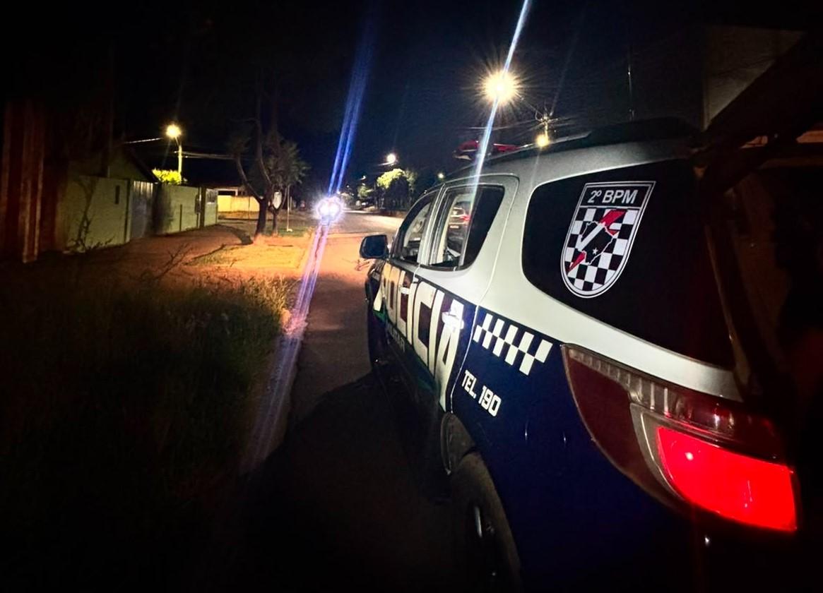 “Achou que ninguém estava vendo”: Suspeito joga pacote com 21 porções de cocaína no chão, mas Força Tática flagrou tudo em Três Lagoas “Achou que ninguém estava vendo”: Suspeito joga pacote com 21 porções de cocaína no chão, mas Força Tática flagrou tudo em Três Lagoas