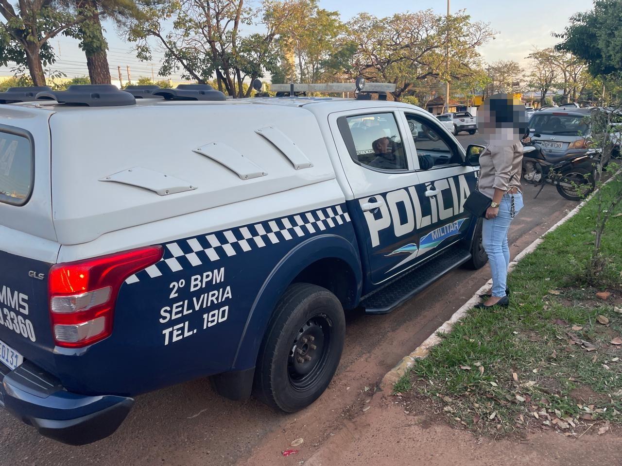 “Me dá dinheiro”: Ex-vereadora sofre assédio sexual após negar pedido de morador de rua na Rodoviária de Três Lagoas