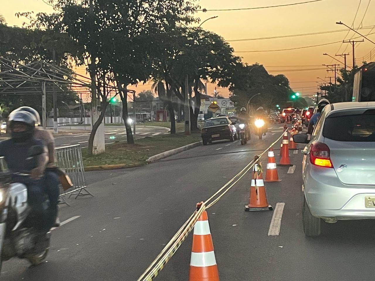 Festa do Folclore exige cuidado redobrado na Avenida Rosário Congro no Centro de Três Lagoas Festa do Folclore exige cuidado redobrado na Avenida Rosário Congro no Centro de Três Lagoas