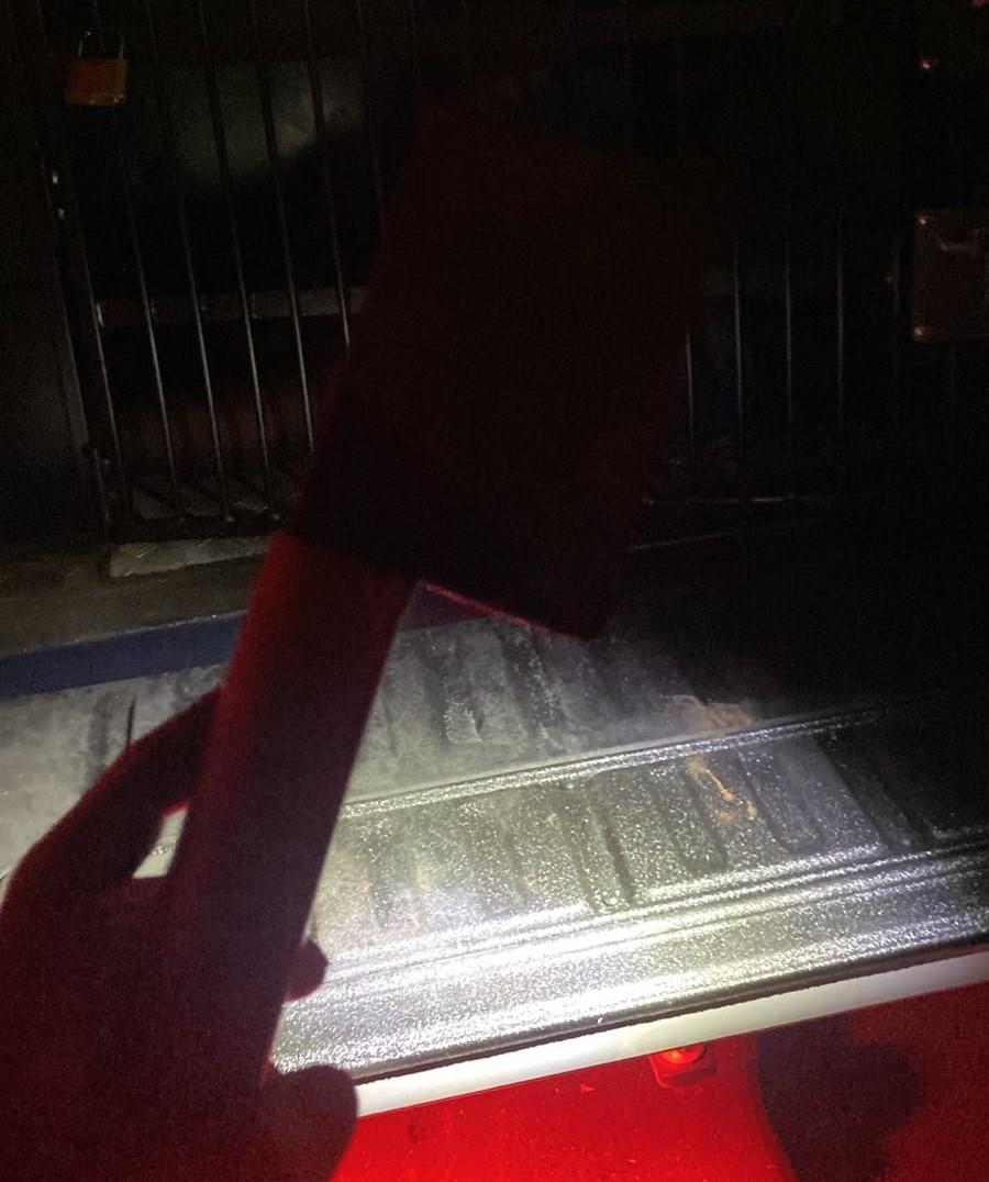 PM às pressas no Jardim Maristela: Homem ameaça mulher e enteado com machadinha e faca em Três Lagoas PM às pressas no Jardim Maristela: Homem ameaça mulher e enteado com machadinha e faca em Três Lagoas