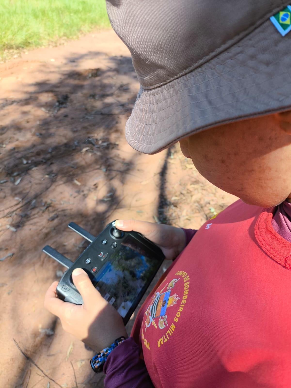 Homem desaparece ao sair para mexer em caixa d’água e é encontrado morto em plantação de eucaliptos na região de Três Lagoas Homem desaparece ao sair para mexer em caixa d’água e é encontrado morto em plantação de eucaliptos na região de Três Lagoas