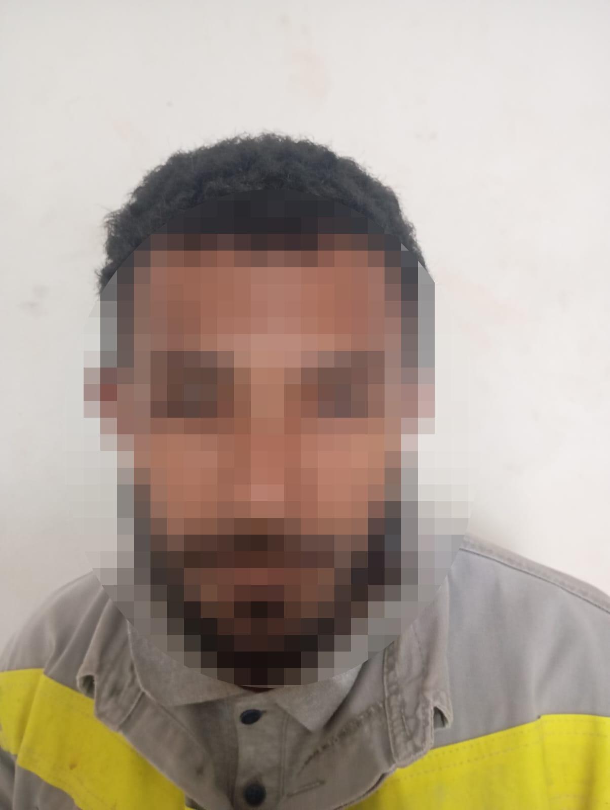 Achou que enganaria a PM: “Mala” de tornozeleira eletrônica tenta se esconder atrás de carreta e é alcançado pelos “longos braços da lei” em Três Lagoas Achou que enganaria a PM: “Mala” de tornozeleira eletrônica tenta se esconder atrás de carreta e é alcançado pelos “longos braços da lei” em Três Lagoas