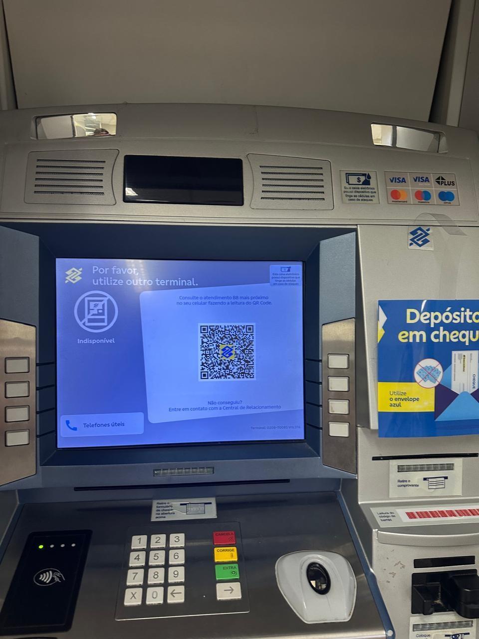 Fora de horário vira dor de cabeça: Clientes relatam dificuldade para depositar cheques no Banco do Brasil de Três Lagoas Fora de horário vira dor de cabeça: Clientes relatam dificuldade para depositar cheques no Banco do Brasil de Três Lagoas