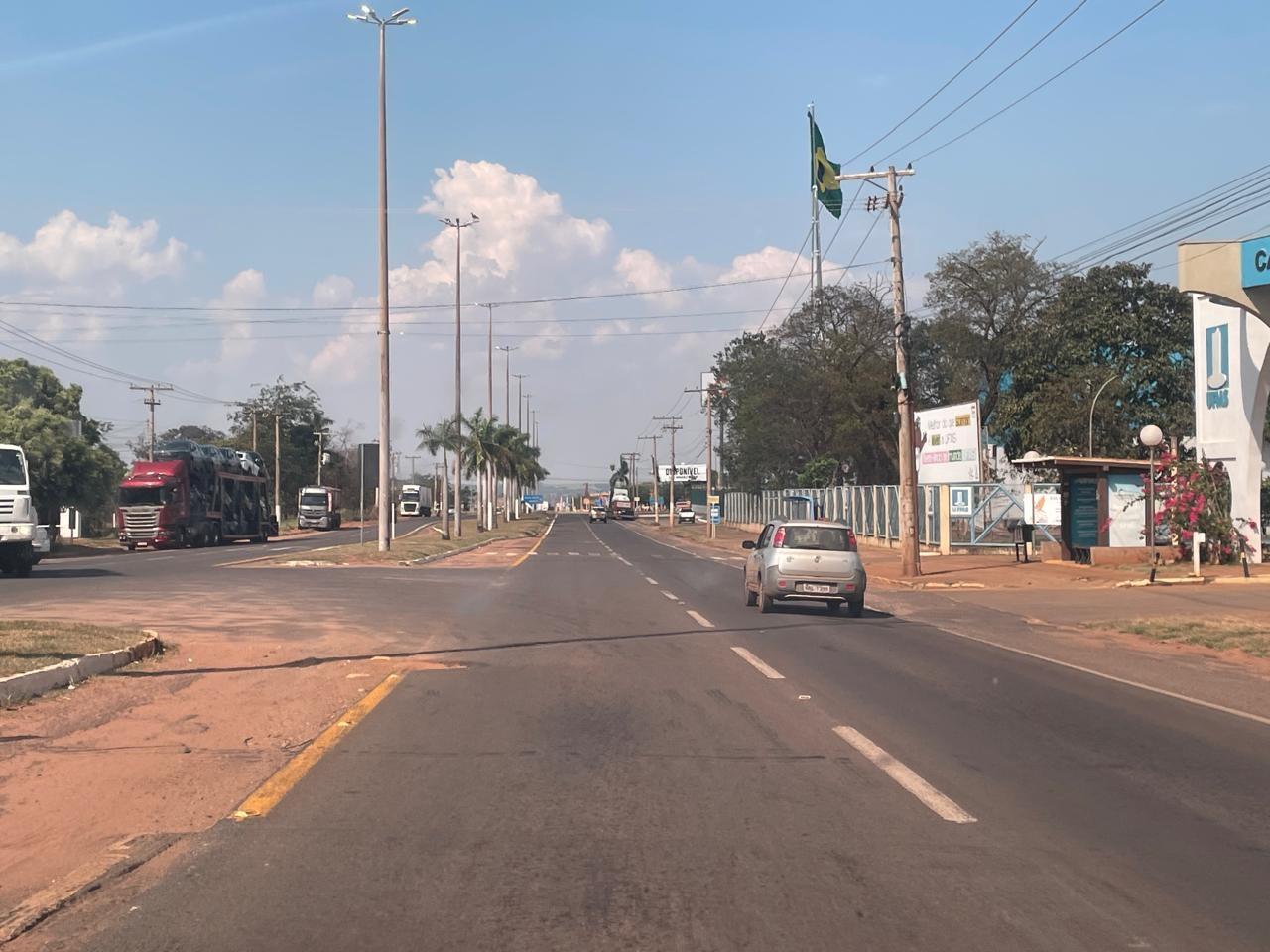 Quem cobrava a Lei e multava agora tem que explicar: 37,3 mil multas feitas em apenas um ano são retirados da Av. Ranulpho Marques Leal em Três Lagoas Quem cobrava a Lei e multava agora tem que explicar: 37,3 mil multas feitas em apenas um ano são retirados da Av. Ranulpho Marques Leal em Três Lagoas