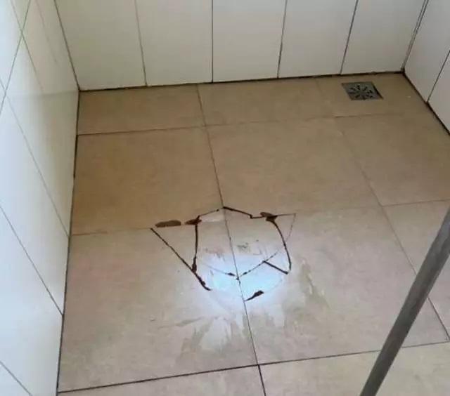 Vergonha em Três Lagoas na gestão de Cassiano Maia que arrecada milhões: Mofo, pragas e áreas interditadas fazem MP cobrar reforma urgente de abrigo municipal Vergonha em Três Lagoas na gestão de Cassiano Maia que arrecada milhões: Mofo, pragas e áreas interditadas fazem MP cobrar reforma urgente de abrigo municipal
