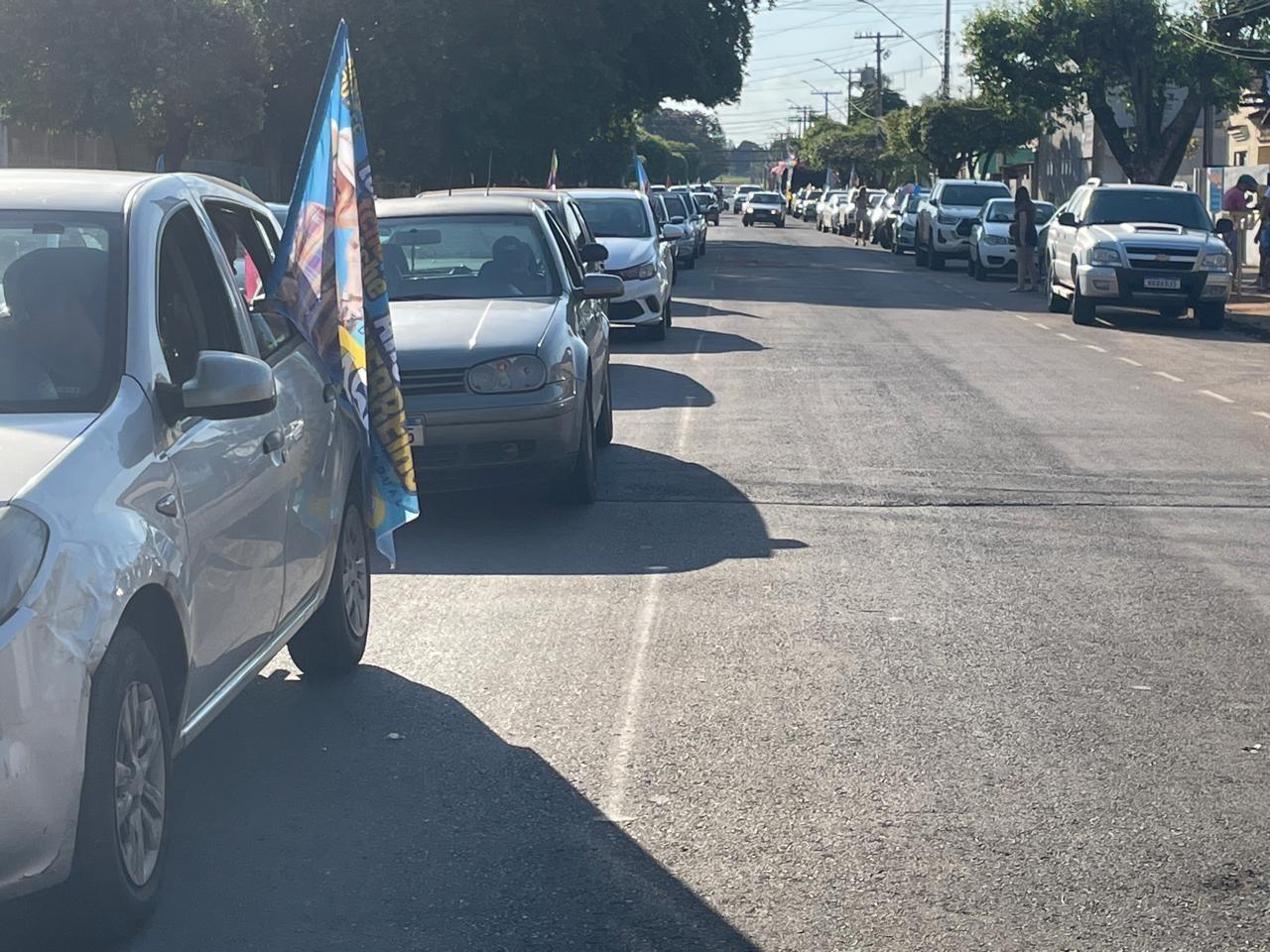 Na reta final da campanha, Ângelo Guerreiro e Dr. Ruy Costa fizeram carreatas no final de semana em Três Lagoas Na reta final da campanha, Ângelo Guerreiro e Dr. Ruy Costa fizeram carreatas no final de semana em Três Lagoas