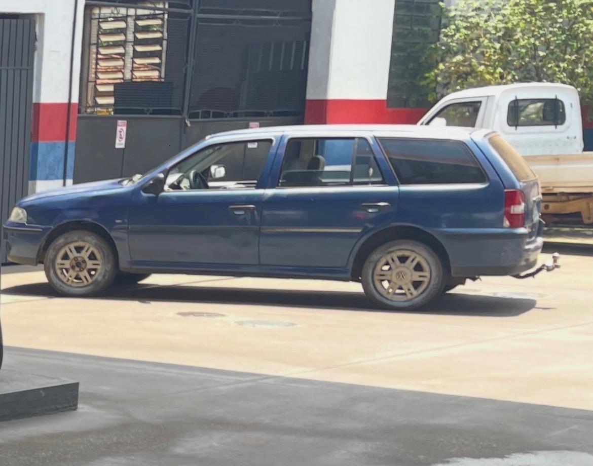 VEJA O VÍDEO: Fez tudo errado: Bêbado de VW Parati quase bate em bombas, abastece, não paga, nem consegue soprar o bafômetro e ainda ajoelha e chora diante da polícia em Três Lagoas VEJA O VÍDEO: Fez tudo errado: Bêbado de VW Parati quase bate em bombas, abastece, não paga, nem consegue soprar o bafômetro e ainda ajoelha e chora diante da polícia em Três Lagoas