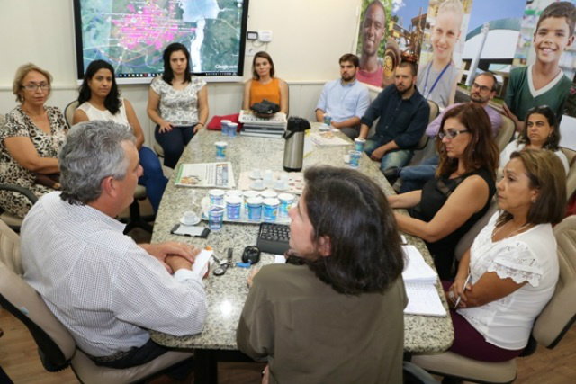 Angelo Guerreiro interage com grupo gestor Três Lagoas Sustentável