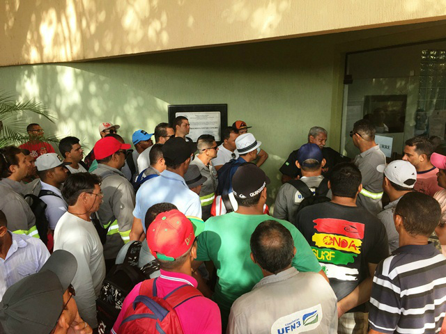 Trabalhadores da UFN3 prometem fazer manifestação durante a visita do govenador Puccinelli 