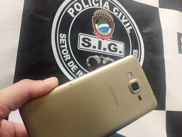 Após esclarecer roubo, SIG descobre que celular já estava sendo vendido no facebook Após esclarecer roubo, SIG descobre que celular já estava sendo vendido no facebook