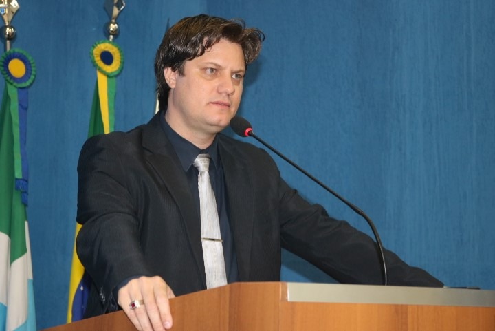 André Bittencourt presta conta de dois anos de trabalhos no Legislativo de Três Lagoas