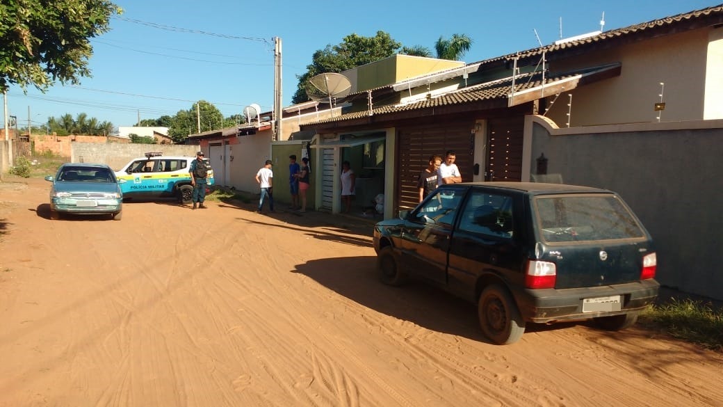 No Jardim Itamarati, Polícia Militar recupera dois carros furtados
