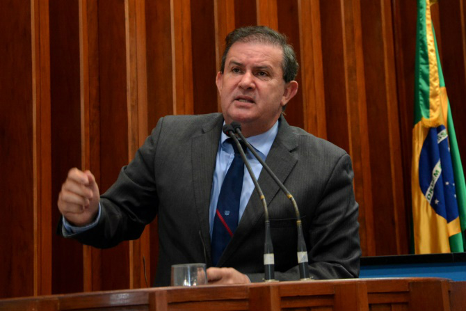 Indicação de Eduardo Rocha beneficiará trabalhadores de Bataguassu Indicação de Eduardo Rocha beneficiará trabalhadores de Bataguassu