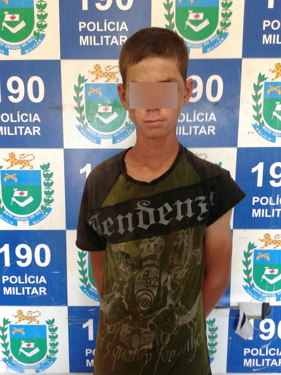 Dupla de menores furta moto e são perseguidos pela vítima