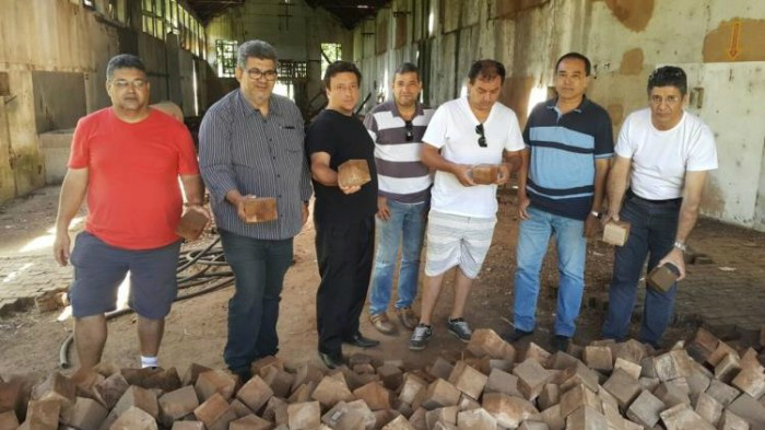 Em Três Lagoas, pisos com mais de 100 anos são retirados ilegalmente da esplanada N.O.B