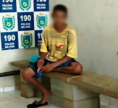 Ao verificar denúncia de maus tratos a animal, Polícia Militar encontra pé de maconha e "bike" furtada Ao verificar denúncia de maus tratos a animal, Polícia Militar encontra pé de maconha e