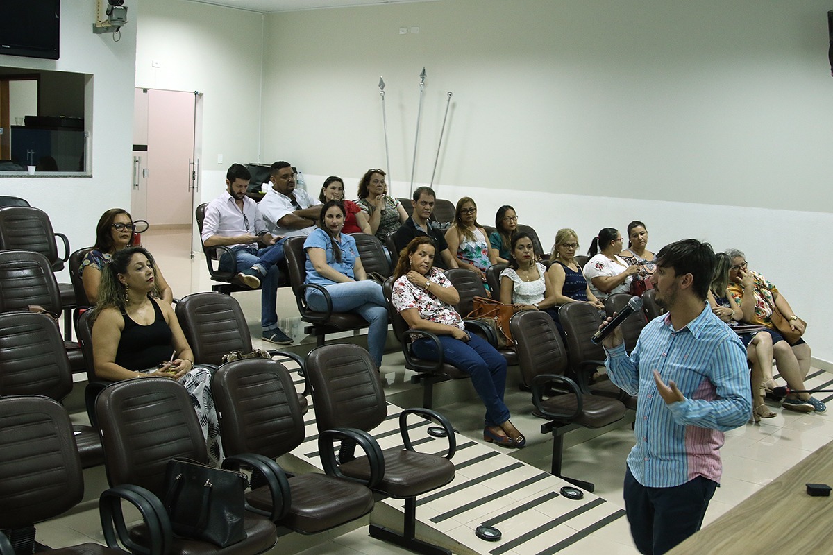 SEMEC promove encontro para apresentar resultados do ensino