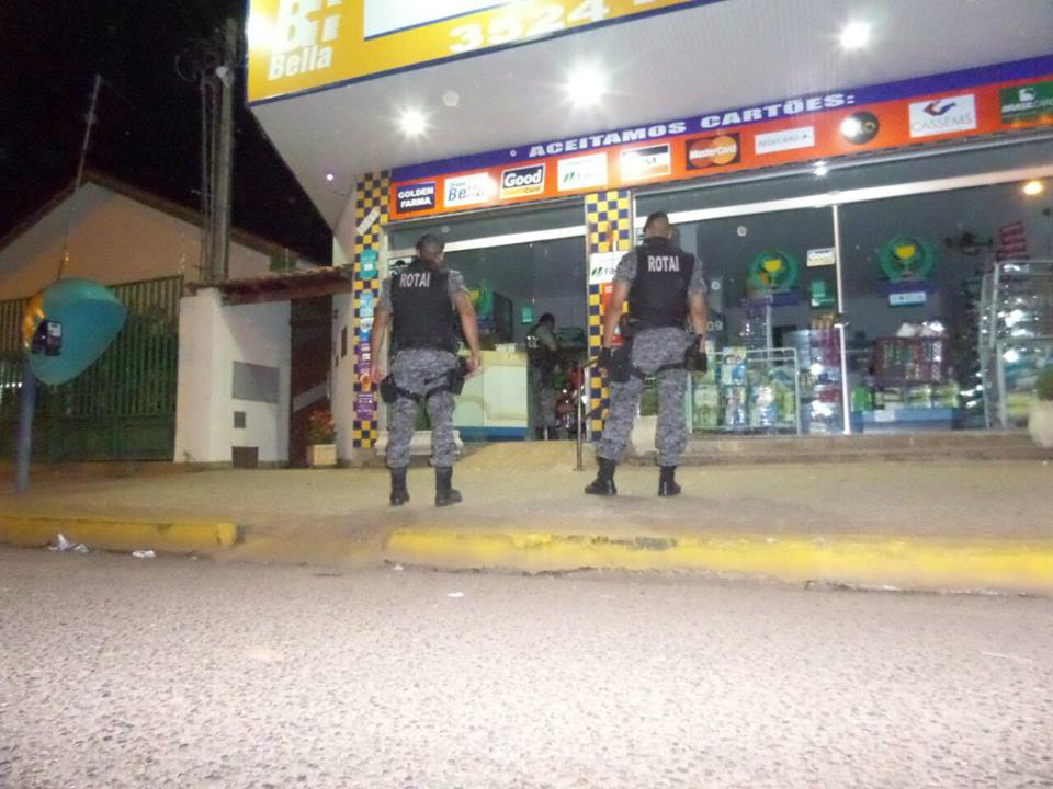 Farmácia é arrombada na madrugada do ano novo Farmácia é arrombada na madrugada do ano novo