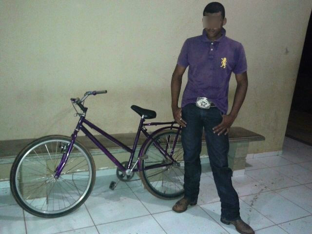 Bicicleta furtada ano passado é recuperada pela ROTAI Bicicleta furtada ano passado é recuperada pela ROTAI