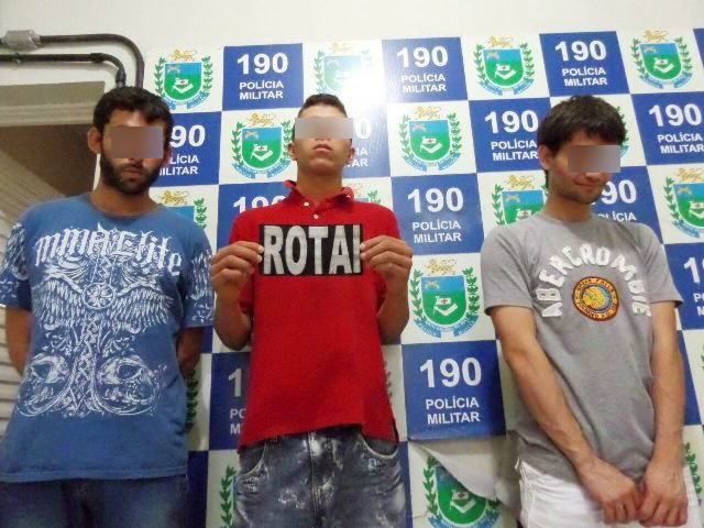 Menor é apreendido em flagrante ao vender cocaína a usuários