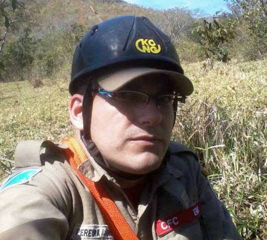 Cabo do Corpo de Bombeiros que morreu em acidente é sepultado em Três Lagoas 