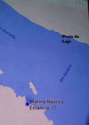 Amigos retornavam de ‘Praia da Laje’ quando caíram de barco e desapareceram