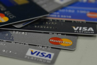 Comércio é autorizado a cobrar preço diferente de acordo com o meio de pagamento Comércio é autorizado a cobrar preço diferente de acordo com o meio de pagamento