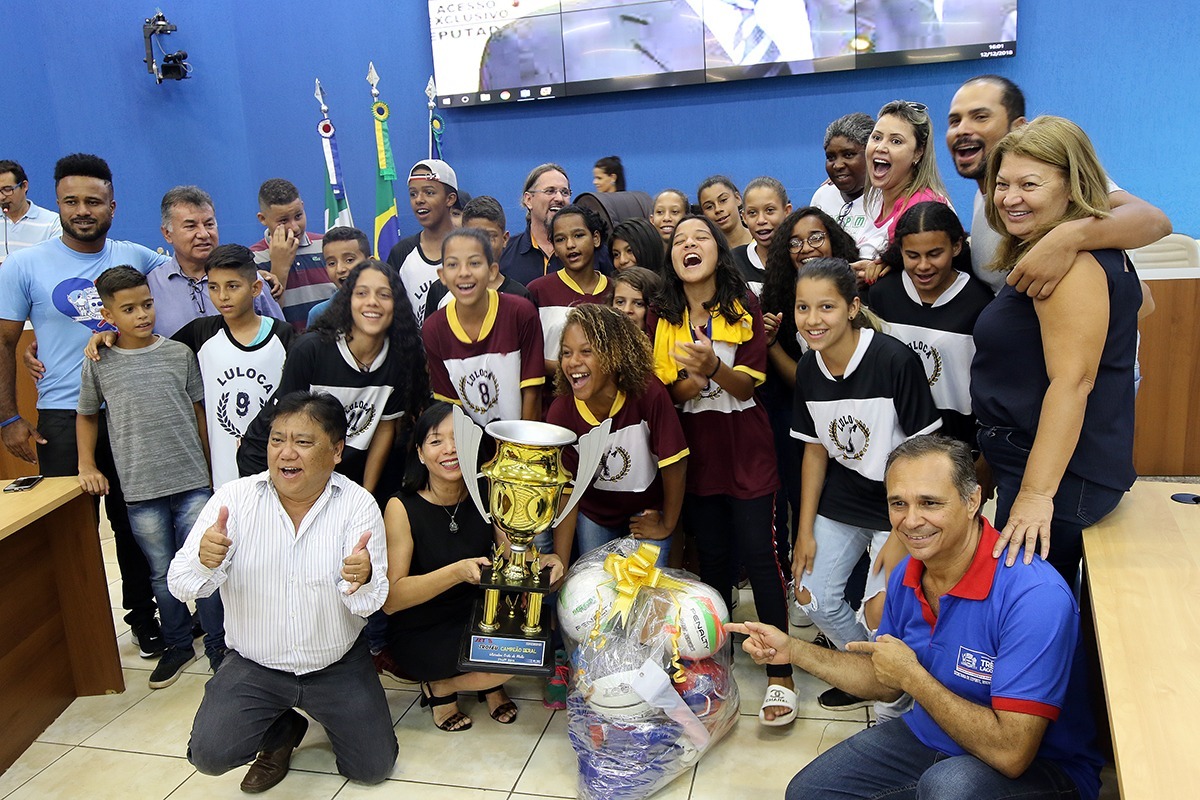 SEJUVEL entrega premiações aos vencedores e escolas dos JET’s 2018