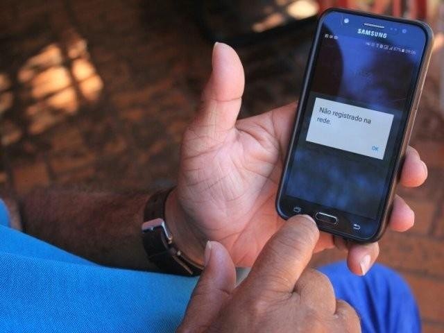 Ligações e acesso à internet são afetados após rompimento de cabos