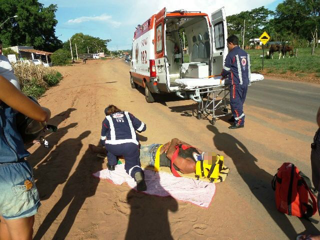Queda de motociclista em Jupiá mobiliza equipe do SAMU Queda de motociclista em Jupiá mobiliza equipe do SAMU