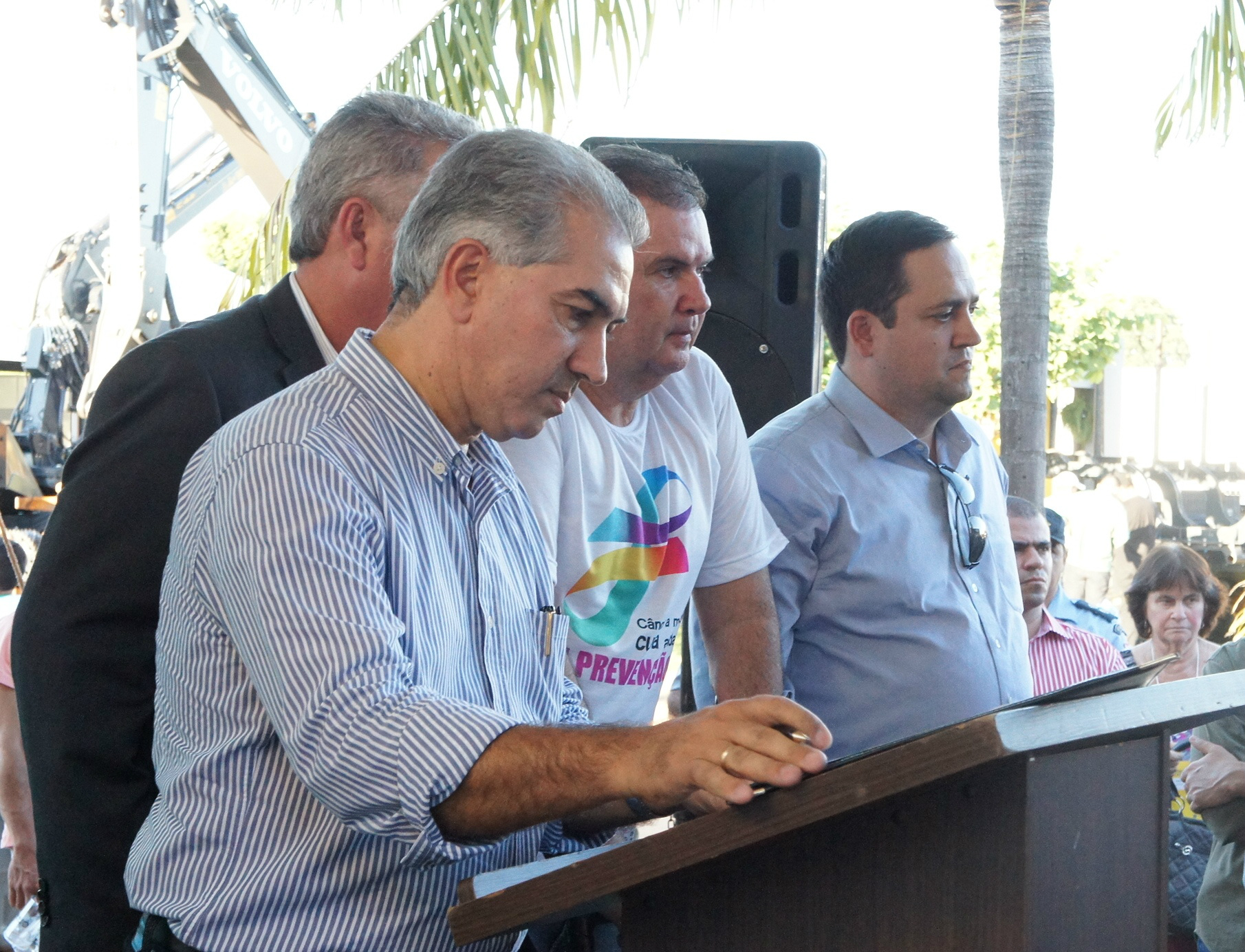Governador assina início das obras do novo hospital regional de Três Lagoas