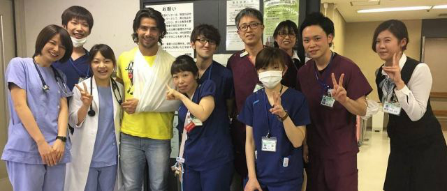 Mariano, da dupla com Munhoz, sofre acidente no Japão ao esquiar Mariano, da dupla com Munhoz, sofre acidente no Japão ao esquiar