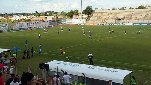 Misto decepciona e perde dentro de casa no Estádio Madrugadão 