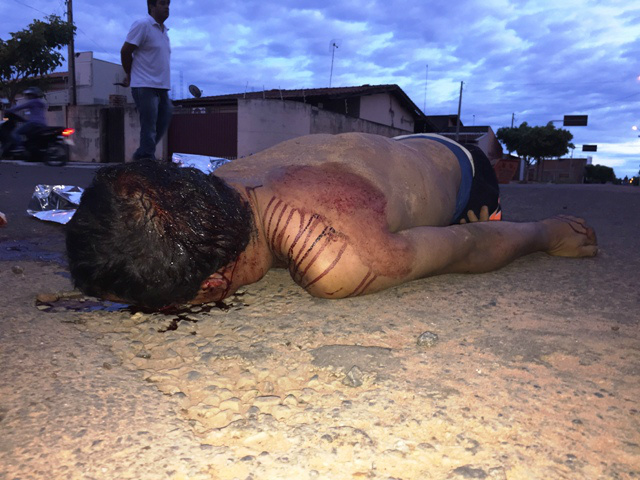 Suspeito de estuprar mulher é morto com golpes de chave de fenda e pauladas 