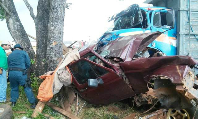 Homem morre ao ter corpo prensado em acidente na cidade de Antônio João